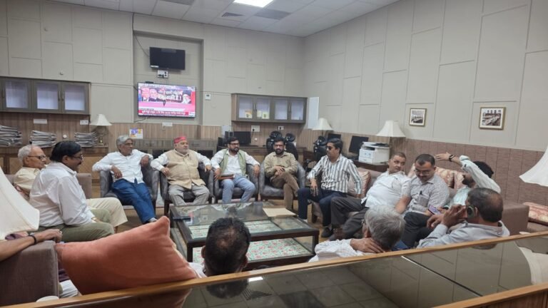 सरकार ने सुनी पत्रकारों की आवाज: पेंशन से लेकर इलाज तक मांगों पर बनी सहमति, जल्द होंगे समाधान