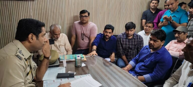 कांग्रेस जिलाध्यक्ष के खिलाफ मुकदमा दर्ज, शाह टाइम्स कार्यालय में तोड़फोड़ और जान से मारने की धमकी का मामला