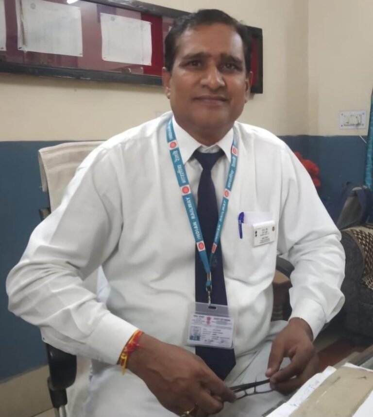 मेरठ-लखनऊ वन्देभारत ट्रेन 27 जौलाई से हापुड रेलवे-स्टेशन पर रुकेगी