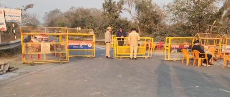 रोहित कश्यप हत्याकांड को लेकर गांव में बढ़ा तनाव , बवाल के बाद गांव की सीमाएं सील