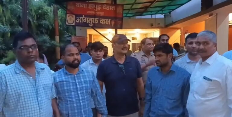 12 हजार रुपये की रिश्वत लेते JE और लाइनमैन गिरफ्तार, एंटी करप्शन टीम की कार्रवाई से बिजली विभाग में हड़कंप