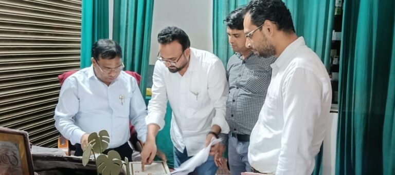 चिकित्सकों की जांच से मचा हड़कंप, दस्तावेजों में खामी मिलने पर दो अस्पताल बंद