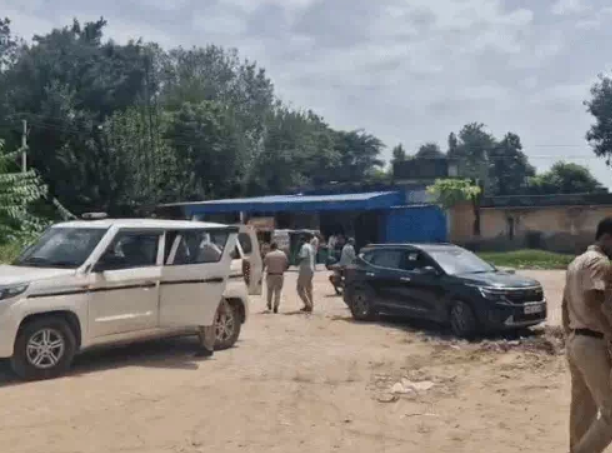 वक्फ बोर्ड मकान खाली: कोर्ट के आदेश पर नारनौल में कार्रवाई, 4 साल से बकाया था किराया
